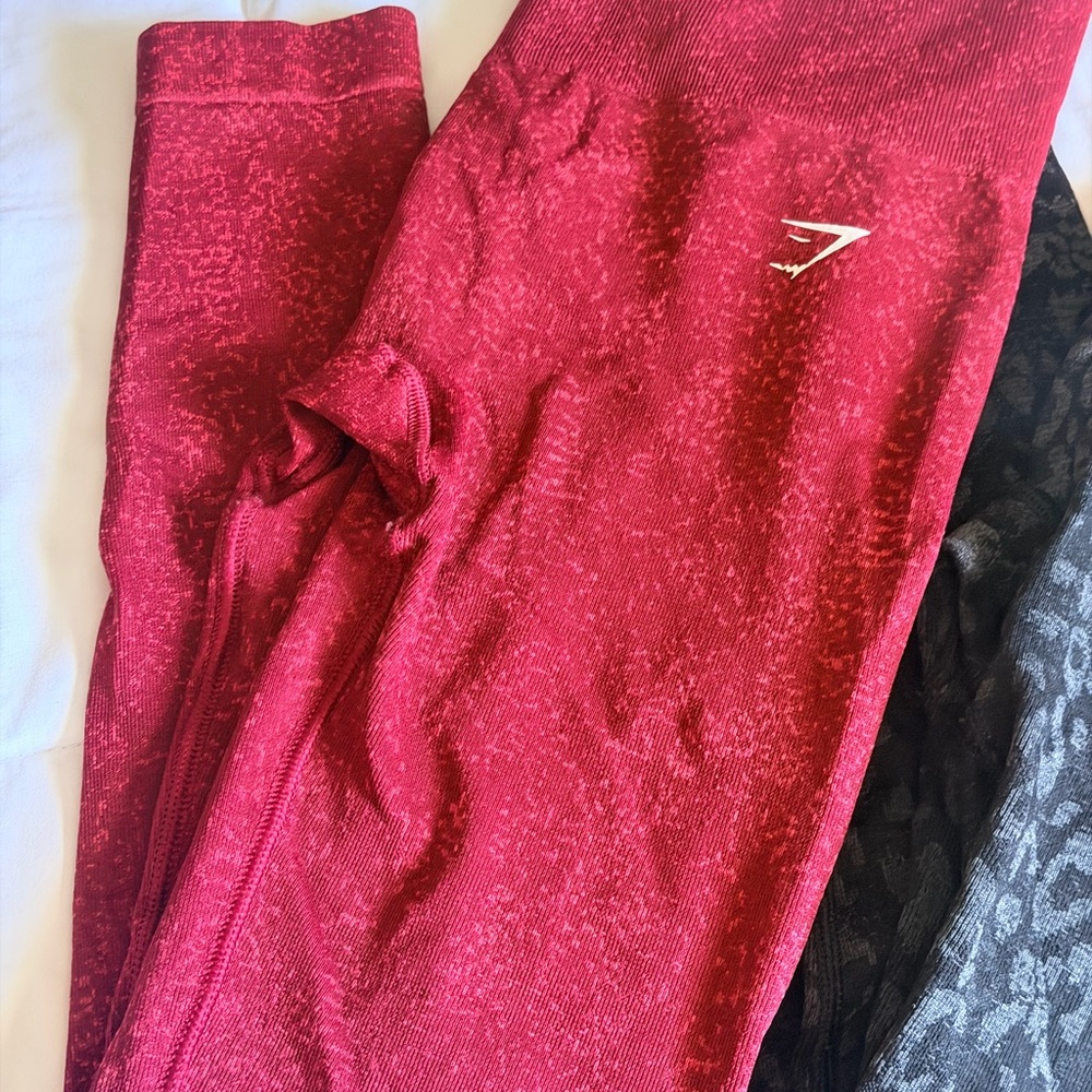 Gymshark Athletic Legging Bundle - Neutral, Black, Burgundy, Red🦋 6 pc - Picture 3 of 8